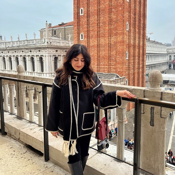 Meet your Posher, Faiza - Picture 2 of 2